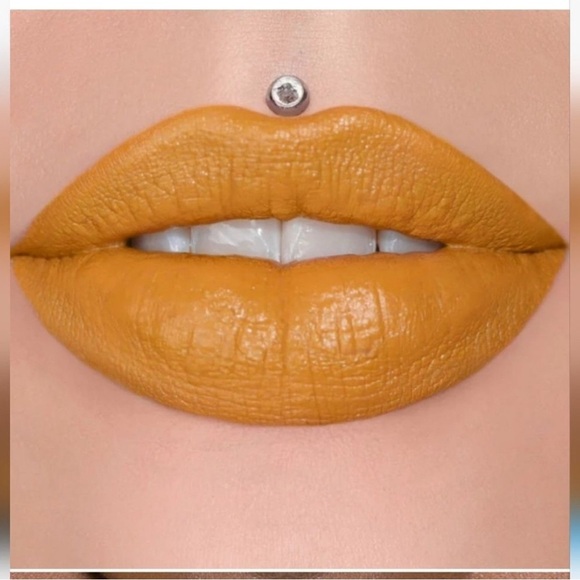 Jeffree Star Other - Jeffree star trap lipstick shade extending the olive branch new in box